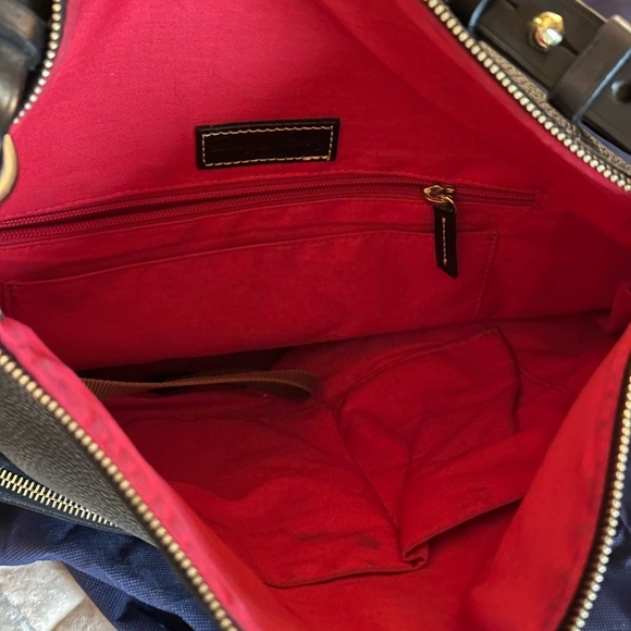 Dooney & Bourke Purse - Picture 2 of 3